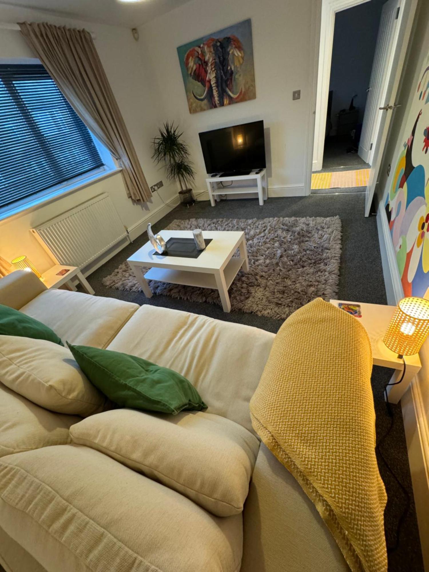 Two Bedroom Detached Modern Bungalow Close To Plymouth Argyle Fc Bagian luar foto